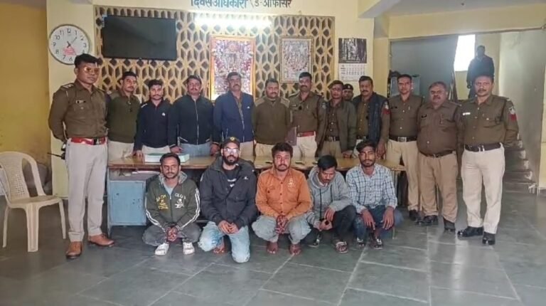 सोशल मीडिया पर अवैध हथियारों के साथ वीडियो बनाने वाले गिरफ्तार