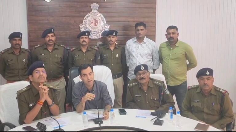चोरी हुई स्कॉर्पियो गाड़ी के चोरों को किया गिरफ्तार