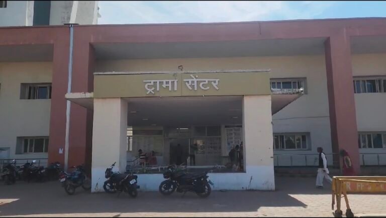 तोपपुरा निवासी युवक ने लगाई फांसी