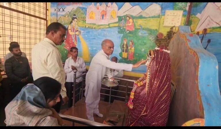 जयंती के कार्यक्रम को लेकर साहू समाज धर्मशाला में हुई बैठक