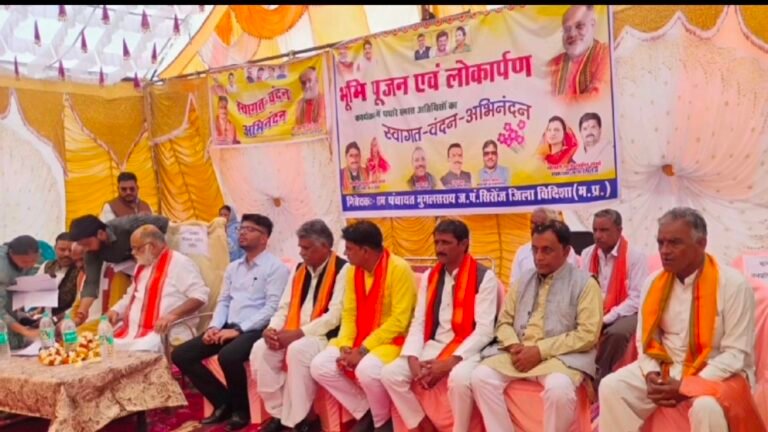 विधायक उमाकांन्त शर्मा ने मुगलसराय में करीब 4 करोड़ रुपए के विकास कार्यों क़ी सौगात दी 