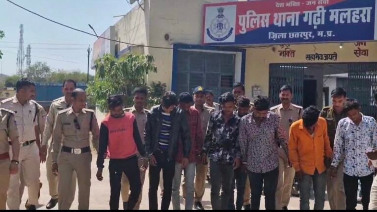 3 लाख का मशरुका और अवैध हथियार कट्टा बरामद