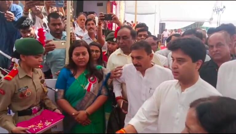 ग्वालियर की बेटियाँ आगे आकर प्रदेश व देश ही नहीं सम्पूर्ण विश्व का गौरव बनें